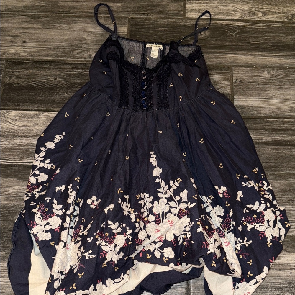 Forever 21 Navy and White Floral Dress